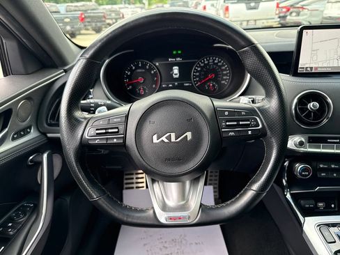 Used 2022 Kia Stinger GT2 RWD image 34