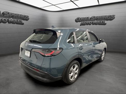 Certified 2024 Honda HR-V LX image 5