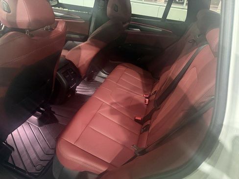 Used 2024 BMW X3 M40i w/ Premium Package image 11