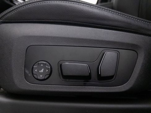 Used 2024 BMW X3 sDrive30i w/ Premium Package image 33