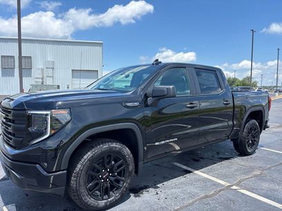 New 2026 GMC Sierra 1500 Pro w/ Graphite Edition