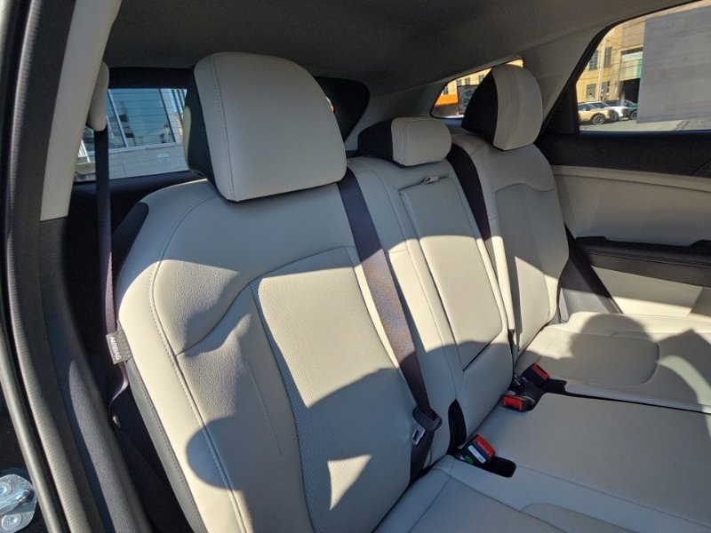 New 2026 Kia Sportage EX FWD image 18