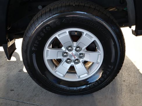 Used 2016 GMC Canyon 2WD Crew Cab 128.3 w/ Convenience Package image 41