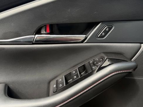 Used 2025 MAZDA CX-30 AWD 2.5 S w/ Preferred Package image 23