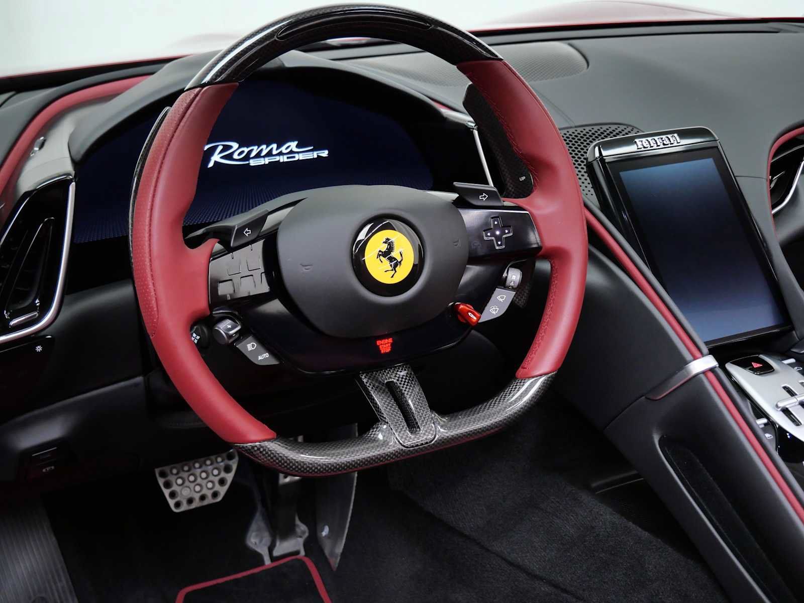 Certified 2025 Ferrari Roma Spider RWD image 23