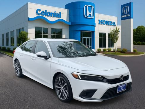 Certified 2023 Honda Civic Touring image 9