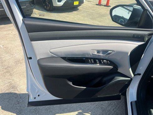 New 2026 Hyundai Tucson Limited FWD image 61