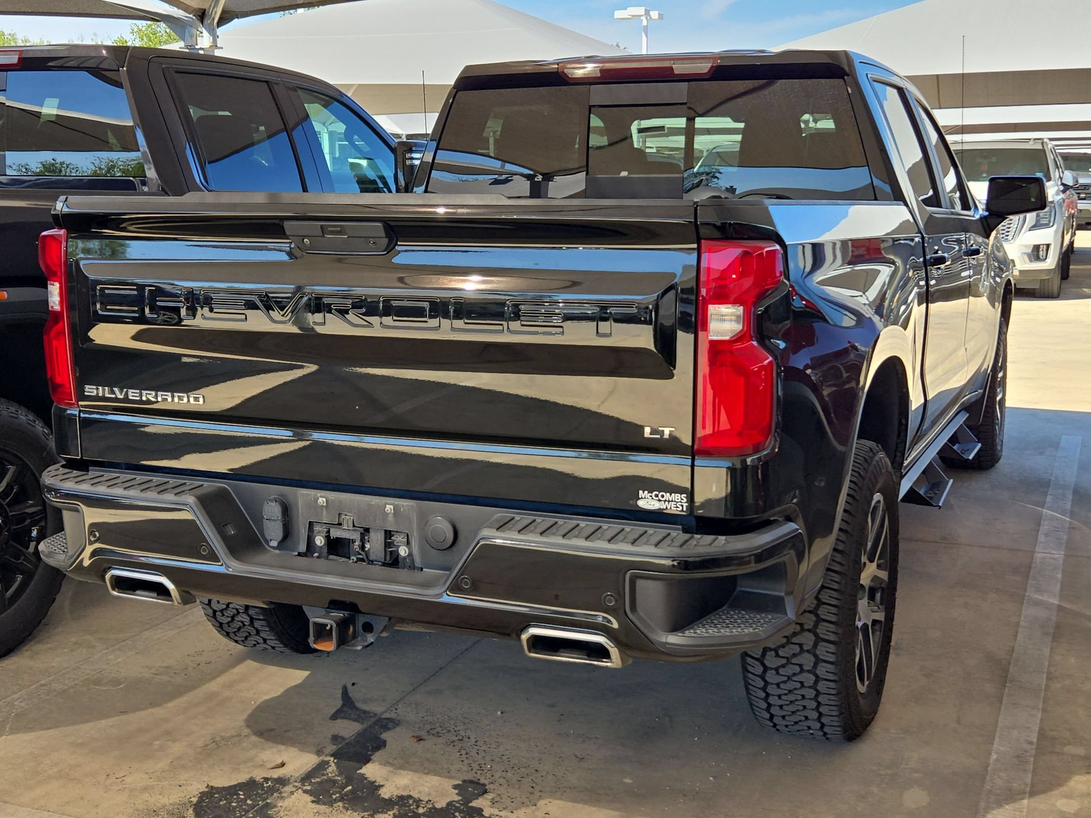 Used 2020 Chevrolet Silverado 1500 LT Trail Boss AWD/4WD image 8