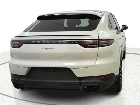 Used 2023 Porsche Cayenne Platinum Edition AWD/4WD image 6