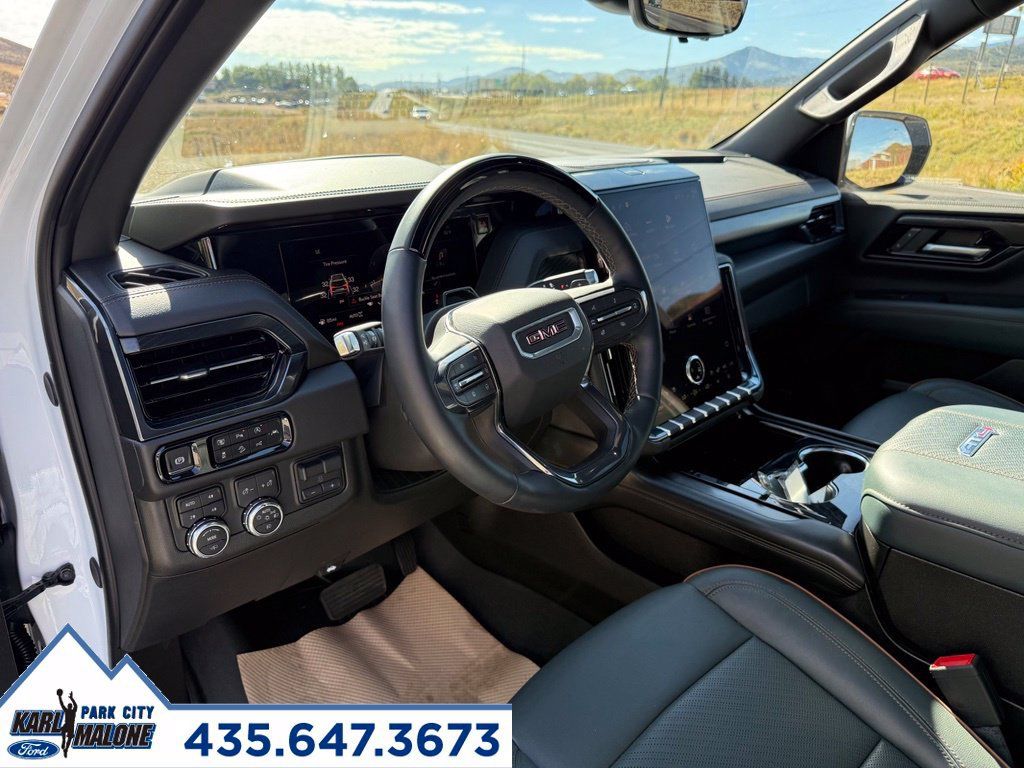 Used 2025 GMC Yukon AT4 w/ AT4 Premium Plus Package AWD/4WD image 16