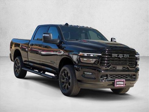New 2026 RAM 2500 Laramie w/ Night Edition AWD/4WD image 7