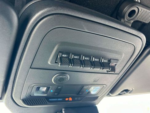 Used 2023 Ford Bronco Raptor AWD/4WD image 36