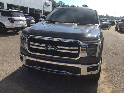 New 2026 Ford F150 Lariat w/ Equipment Group 501A Mid AWD/4WD image 5