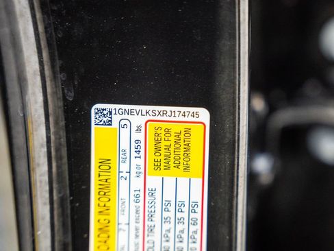 Used 2024 Chevrolet Traverse RS w/ LPO, Floor Liner Package AWD/4WD image 36