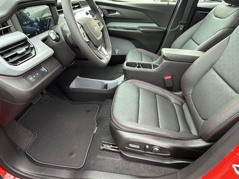 New 2027 Chevrolet Bolt RS w/ Technology Package FWD image 13