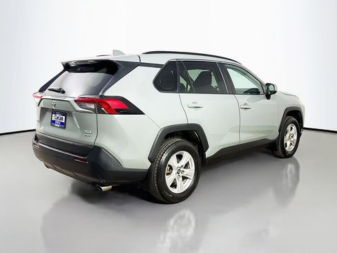 Used 2019 Toyota RAV4 XLE w/ Convenience Package AWD/4WD image 8