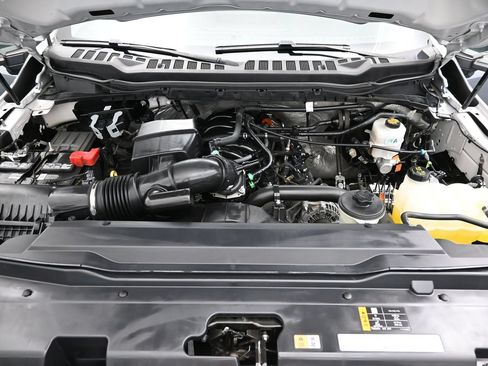 Used 2024 Ford F350 Lariat w/ Chrome Package AWD/4WD image 8