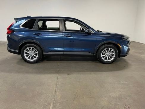 Used 2024 Honda CR-V EX-L image 2