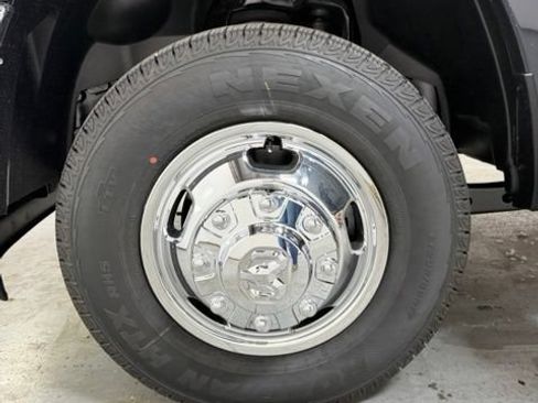 New 2026 RAM 3500 Tradesman AWD/4WD image 10