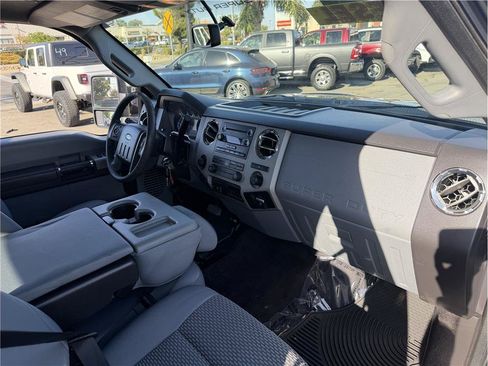 Used 2016 Ford F350 XLT w/ XLT Value Package AWD/4WD image 11