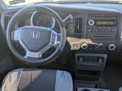 Used 2006 Honda Ridgeline RT image 23