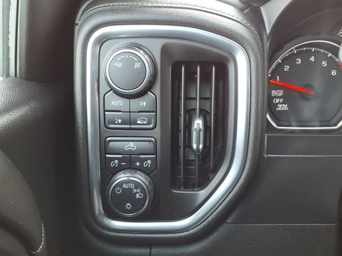 Used 2019 Chevrolet Silverado 1500 LT w/ All-Star Edition image 17