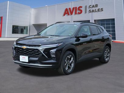 Used 2025 Chevrolet Trax LT w/ LT Convenience Package