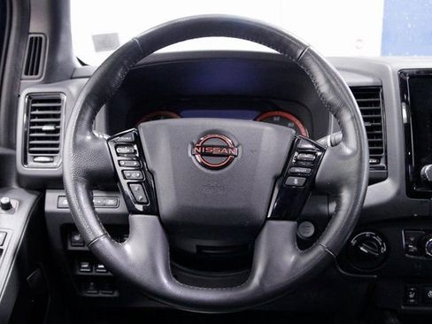 Used 2022 Nissan Frontier PRO-4X w/ Pro-4X Premium Package image 15