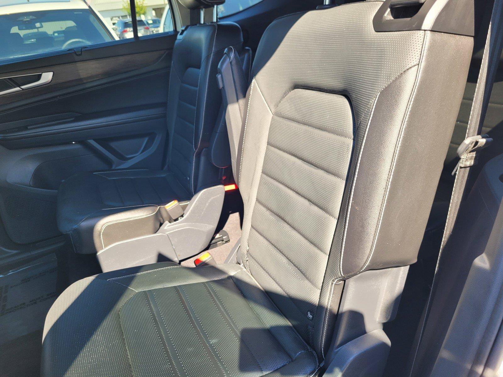 Certified 2024 Volkswagen Atlas SEL AWD/4WD image 15