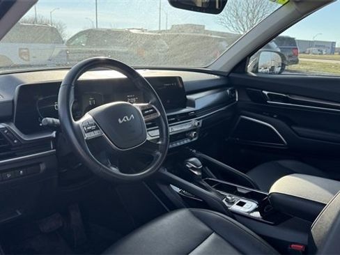 Used 2023 Kia Telluride S image 20