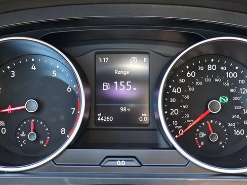 Used 2019 Volkswagen Tiguan SE w/ Panoramic Sunroof Package AWD/4WD image 42