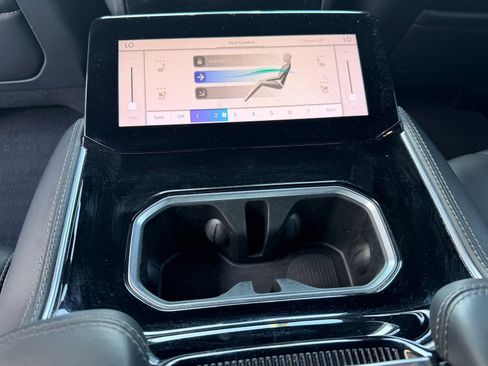 Used 2024 Jeep Grand Wagoneer L Series II w/ Quick Order Packagew 28T image 21