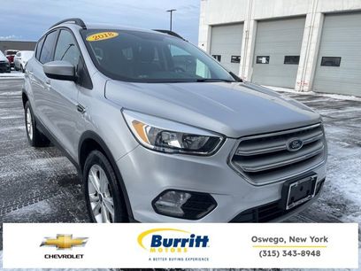 Used 2018 Ford Escape SE w/ SE Sync 3 Package
