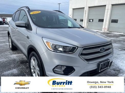 Used 2018 Ford Escape SE w/ SE Sync 3 Package image 1