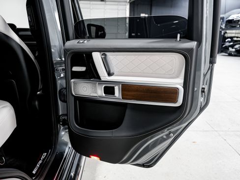 Used 2021 Mercedes-Benz G 63 AMG 4MATIC image 35