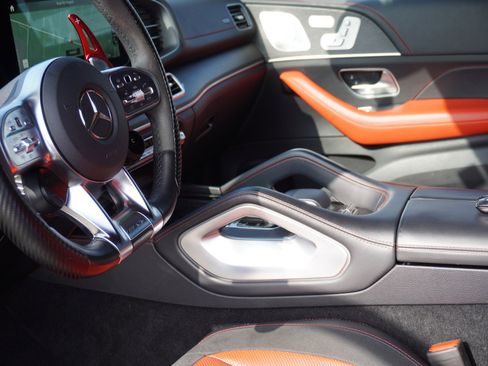 Used 2022 Mercedes-Benz GLE 53 AMG 4MATIC image 29