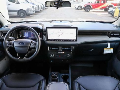 New 2026 Ford Maverick Lobo image 12