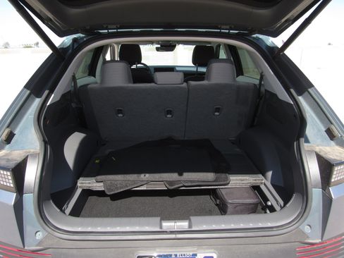 Used 2024 Hyundai Ioniq 5 SEL image 12