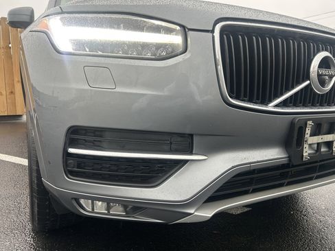 Used 2016 Volvo XC90 T6 Momentum w/ Momentum Plus Package image 9