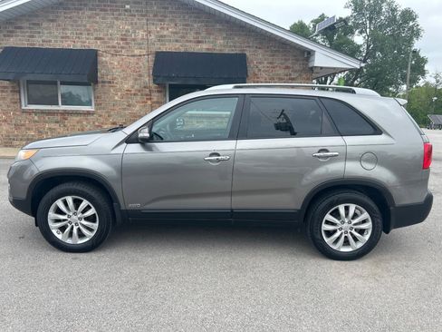Used 2011 Kia Sorento EX AWD/4WD image 10