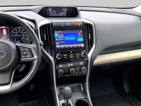 Used 2022 Subaru Ascent Limited AWD/4WD image 7