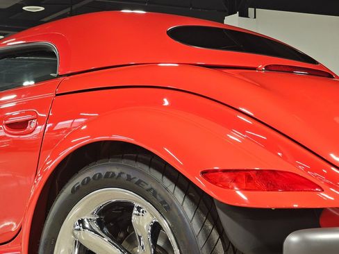 Used 1999 Plymouth Prowler RWD image 37