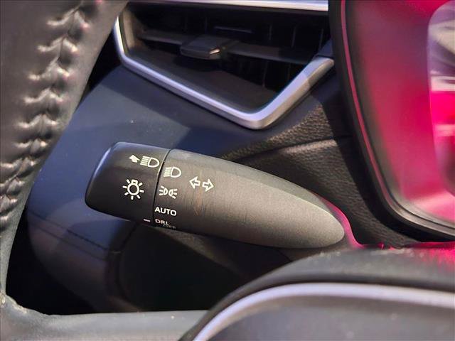 Used 2022 Toyota Corolla Cross LE FWD image 8