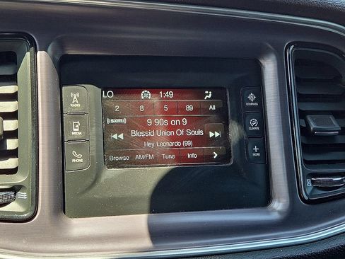 Used 2016 Dodge Challenger SXT RWD image 26