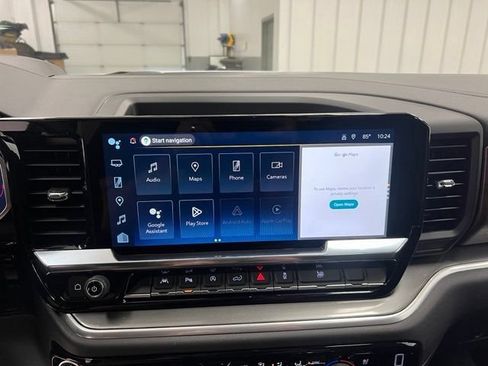 New 2026 Chevrolet Silverado 1500 High Country AWD/4WD image 9
