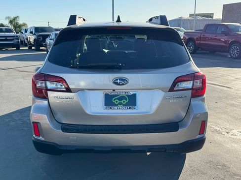 Used 2016 Subaru Outback 2.5i Limited image 3