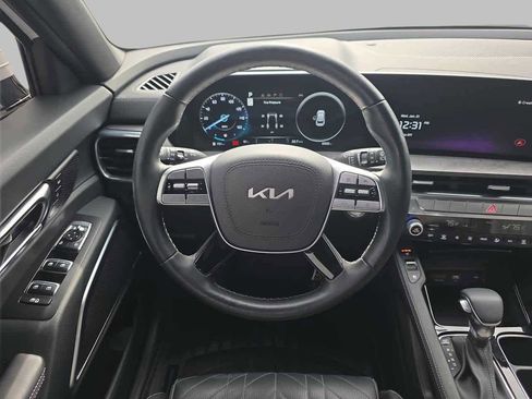 Used 2025 Kia Telluride SX X-Line image 12