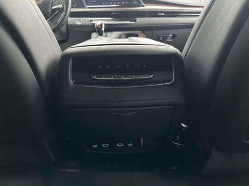 Certified 2024 Cadillac Escalade Premium Luxury w/ LPO, Floor Liner Package AWD/4WD image 34