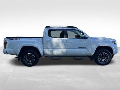 Certified 2023 Toyota Tacoma TRD Sport AWD/4WD image 13