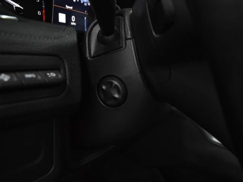 Used 2021 GMC Yukon XL Denali image 20